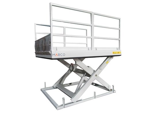 Tùy chỉnh M3-025130-D2K Loading Dock Table với tay cầm và nắp tải